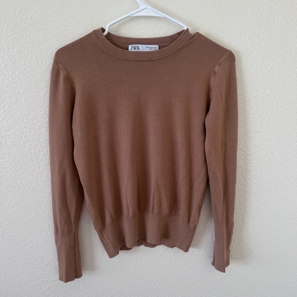 Zara Sweaters - Classic Crewneck Knit Sweater Zara Camel Tan Gold buttons